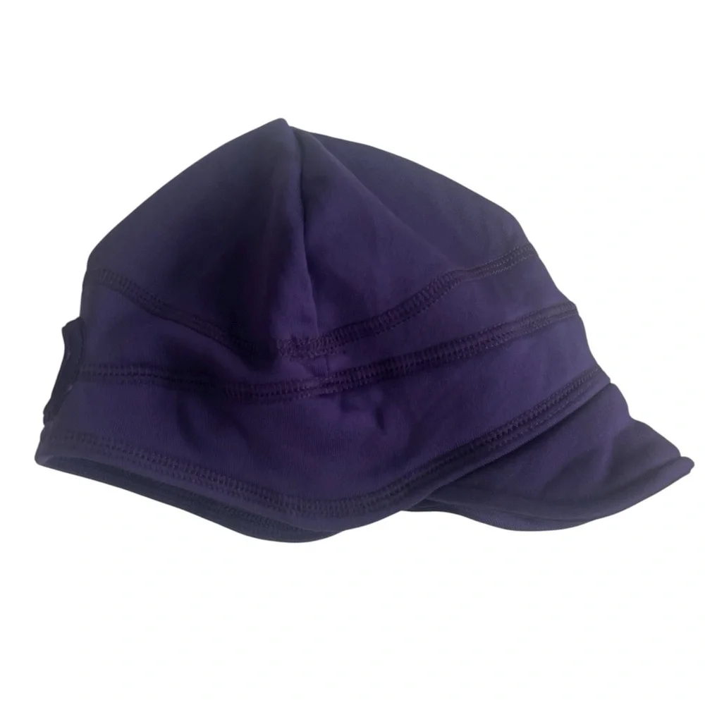 Athleta Polartec® Power Stretch® Visor Beanie hat - Picture 3 of 7